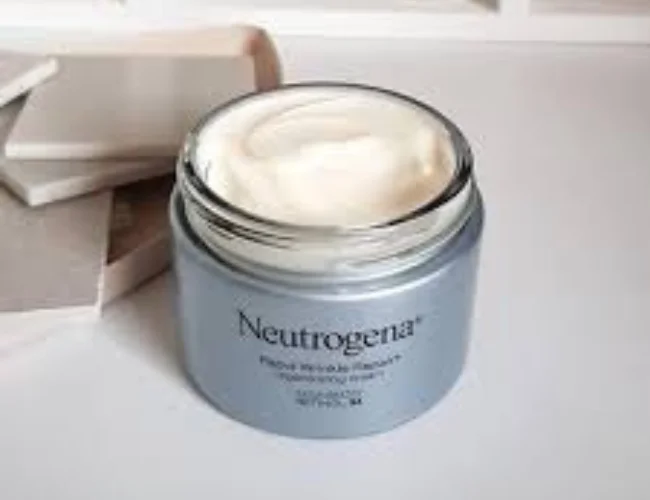Neutrogena's retinol formula for skin regeneration