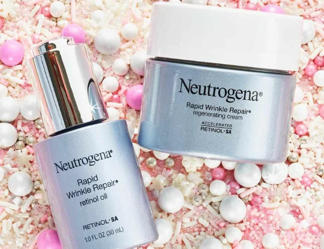 Anti-aging cream with retinol by Neutrogena